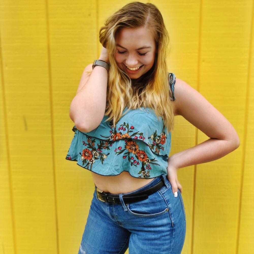 Meet your Posher, Sara!